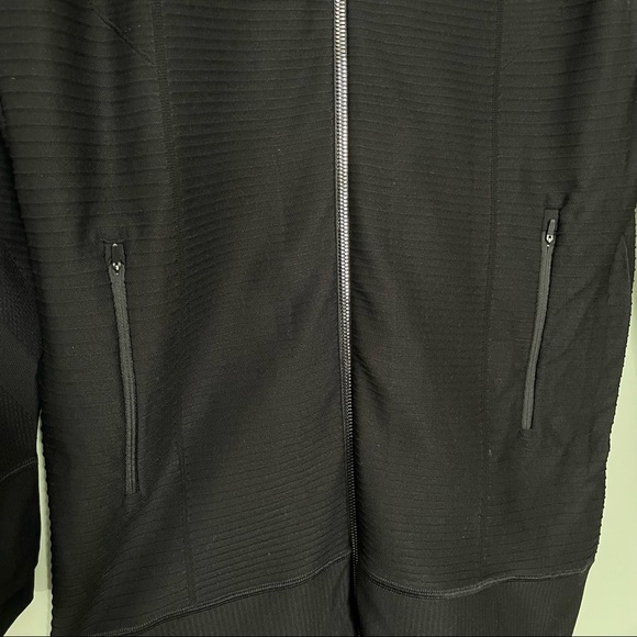 NWT ATHLETA RYE JACKET! Small🖤 - Picture 5 of 7